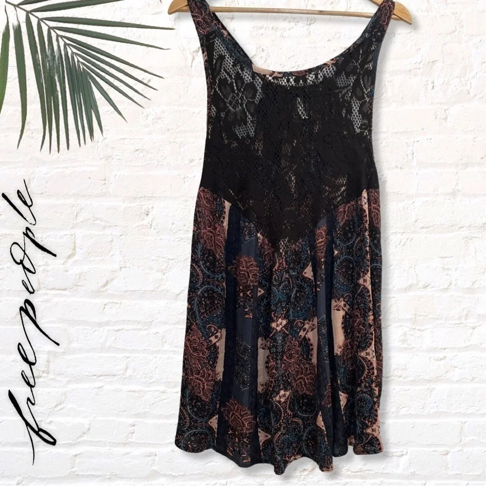 FREE People Count Me in Trapeze Tunic Top in Black Floral Combo - Size S - Picture 8 of 8